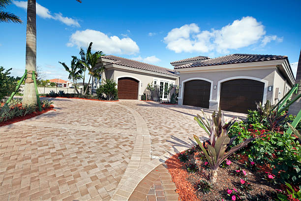 Best Commercial Driveway Pavers  in Northport, AL